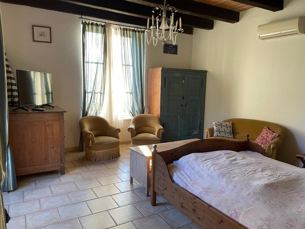 La Manufacture Royale De Bains Villa Luaran gambar